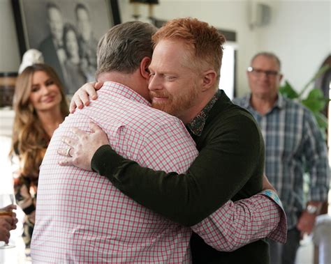 modern family gay couple are they gay in real life
